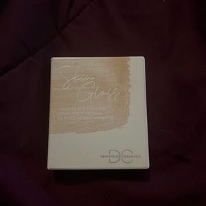 NEW Dominique Cosmetics Skin Gloss